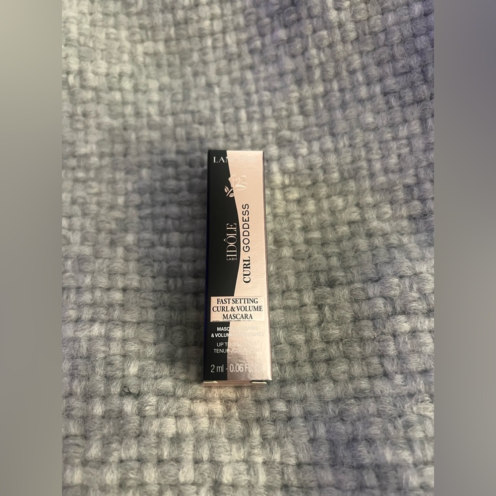 Mini Mascara: Lancome Idole Curl Goddess (2ml) 01 Divine Black